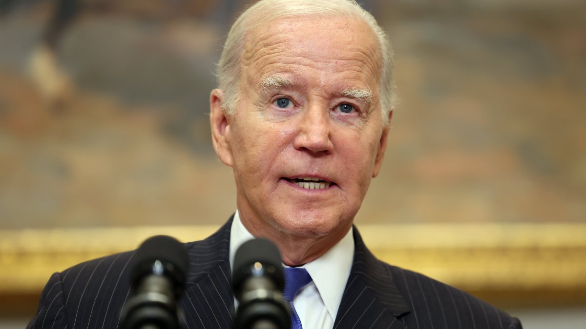 Biden talks $7B for clean hydrogen hubs in U.S. – NBC Chicago