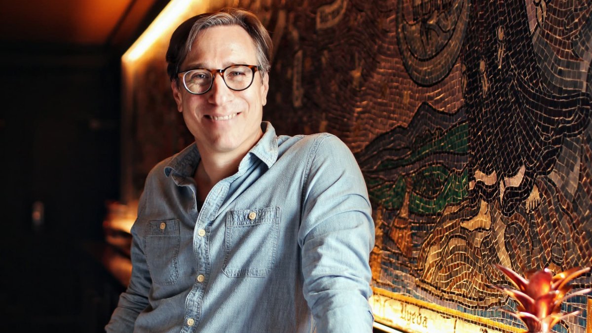 49-year-old was an award-winning bartender, now he practices 'mindful drinking'—here's how it changed his life – NBC Chicago - Vimarsana News