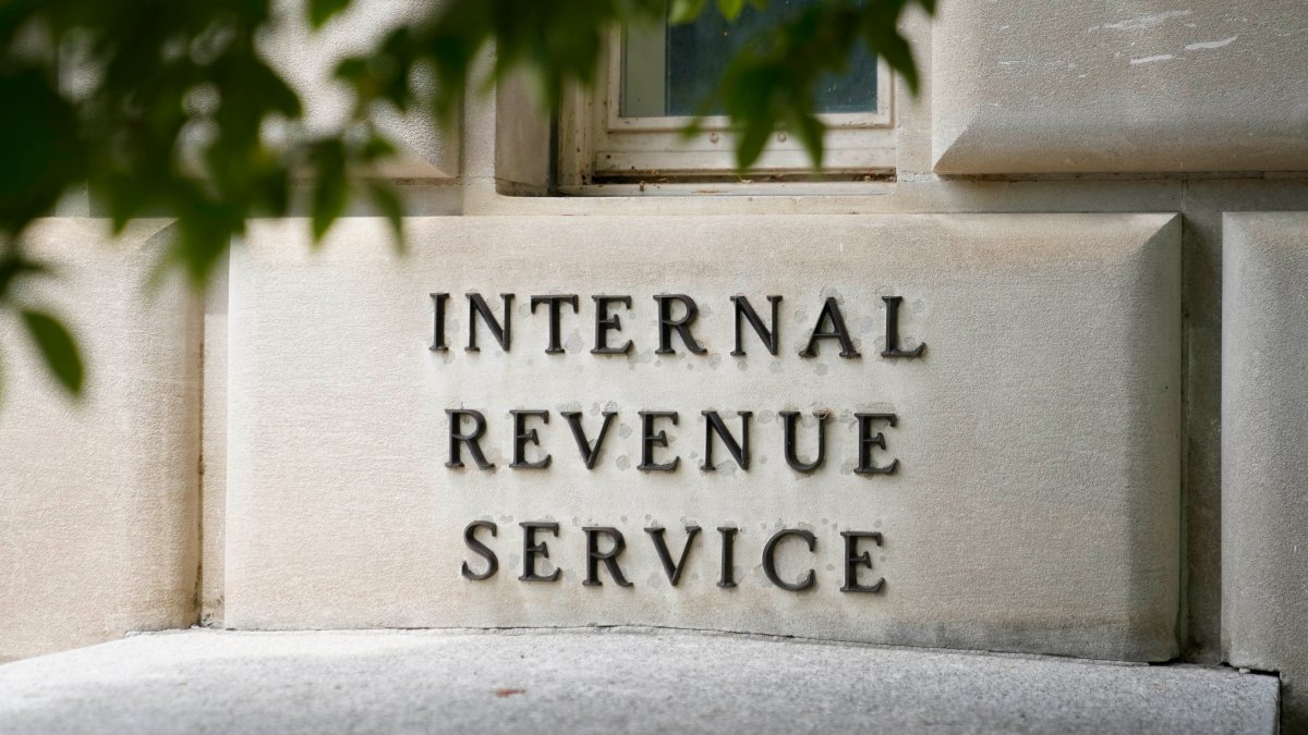 IRS plans limited rollout of free e-file tax return system – NBC Chicago - Vimarsana News