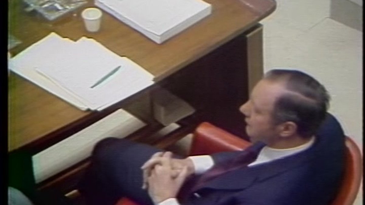 2002 City Council honors Former Mayor Michael Bilandic after his