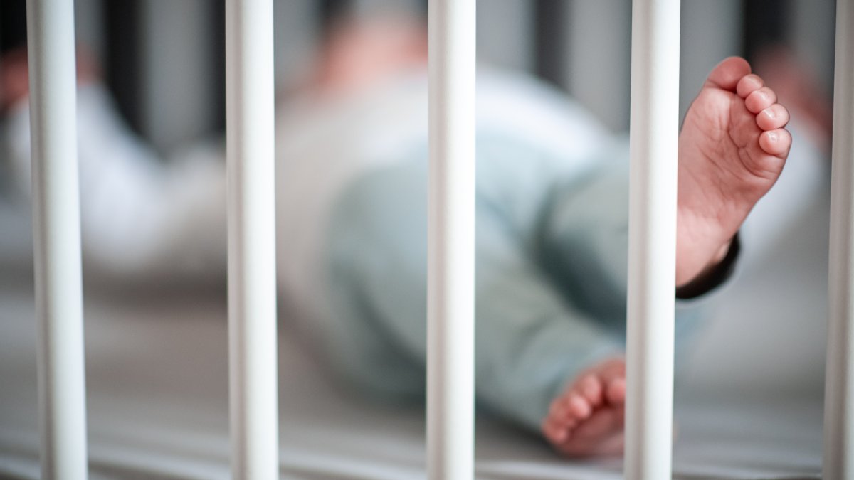 As nursery product recalls hit highest rate in over a decade, here are the products taken off the shelves the most – NBC Chicago - Vimarsana News