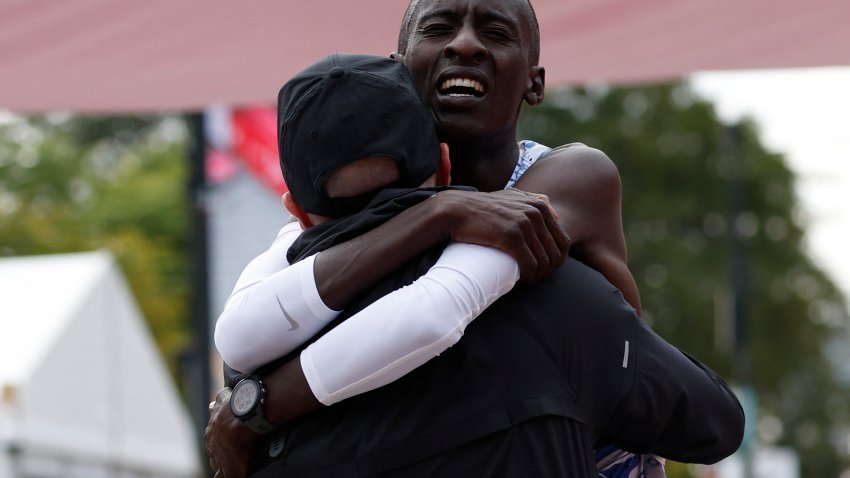 Kenya’s Kelvin Kiptum celebrates winning the 2023 Bank of America Chicago Marathon in Chicago, Illinois, in a world record time of two hours and 35 seconds on October 8, 2023. (Photo by KAMIL KRZACZYNSKI / AFP) (Photo by KAMIL KRZACZYNSKI/AFP via Getty Images)