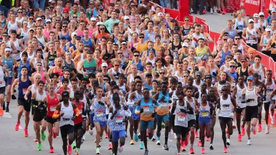 2024 Bank of America Chicago Marathon moment: Sport nutrition and hydration