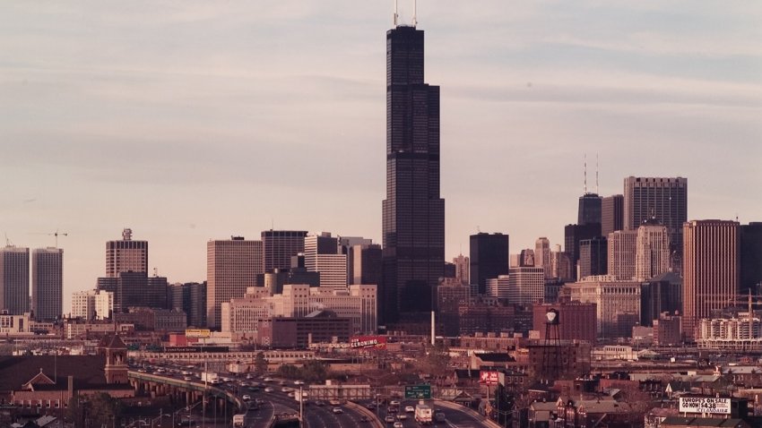 View of the traffic on Interstate 94 running alongside Chicago’s central business district, 1984. The Sears Tower can be seen dominating the skyline. (Photo by Chicago History Museum/Getty Images)