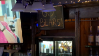 Chicago bar owners getting creative to get fans in the door as sports teams struggle