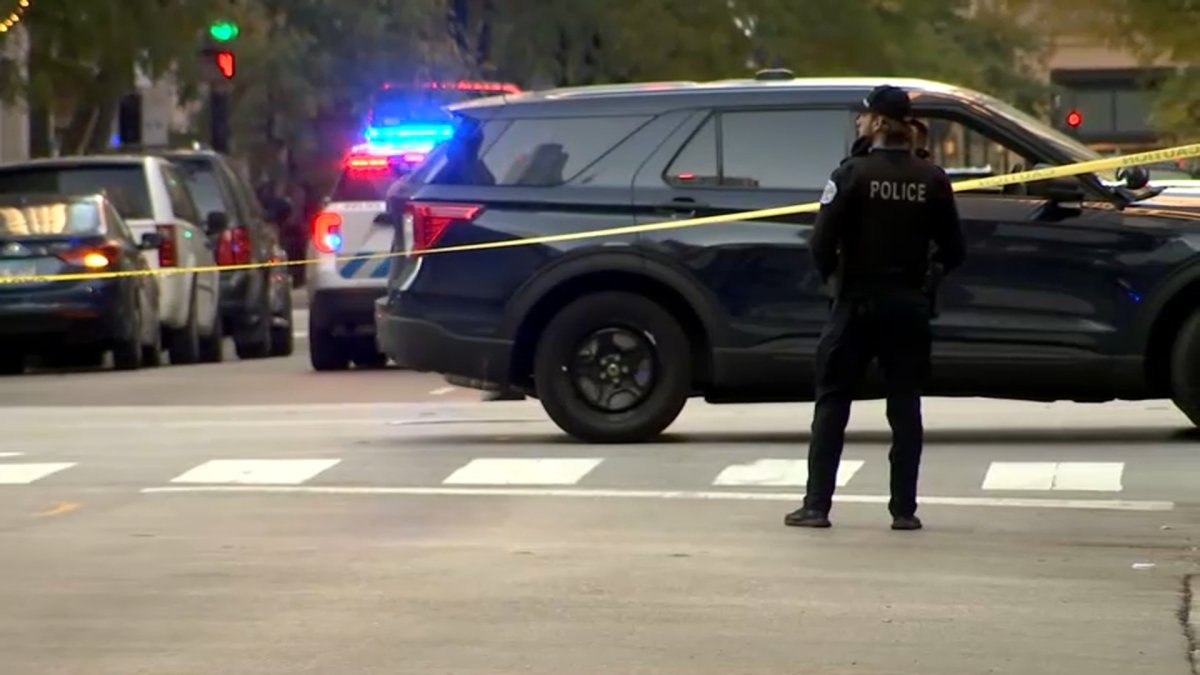 1 critically injured in River North shooting Monday afternoon, police say 1 critically injured in River North shooting Monday afternoon, police say