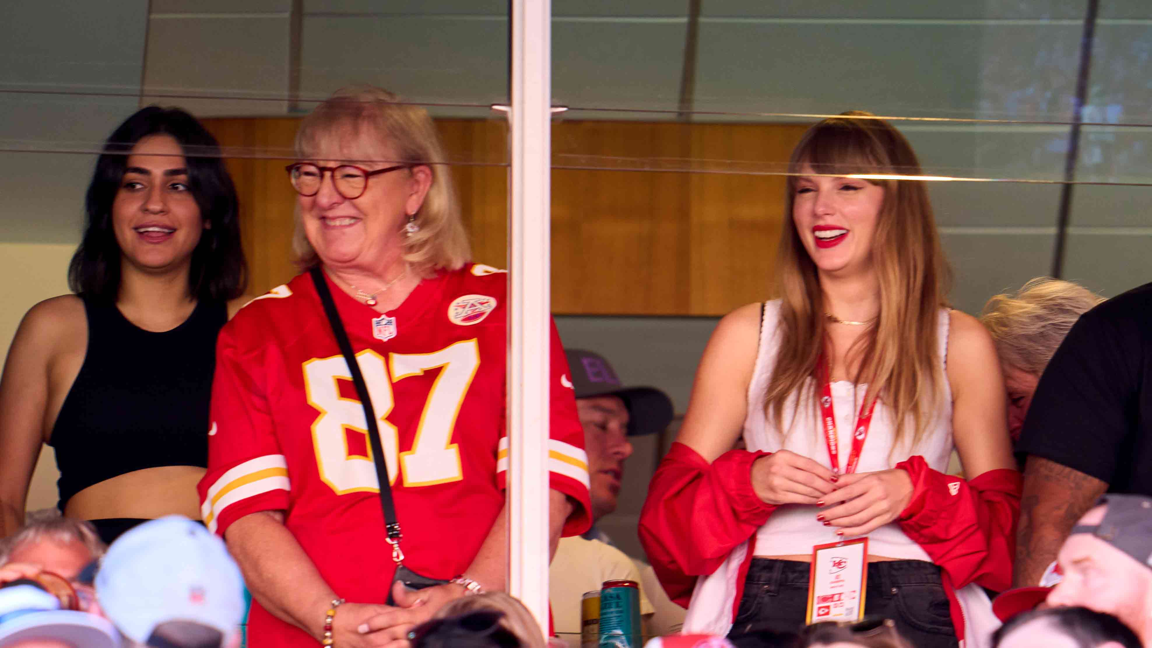 Travis Kelce, Jason Kelce Share Emotional Embrace With Mom On Field At  Super Bowl