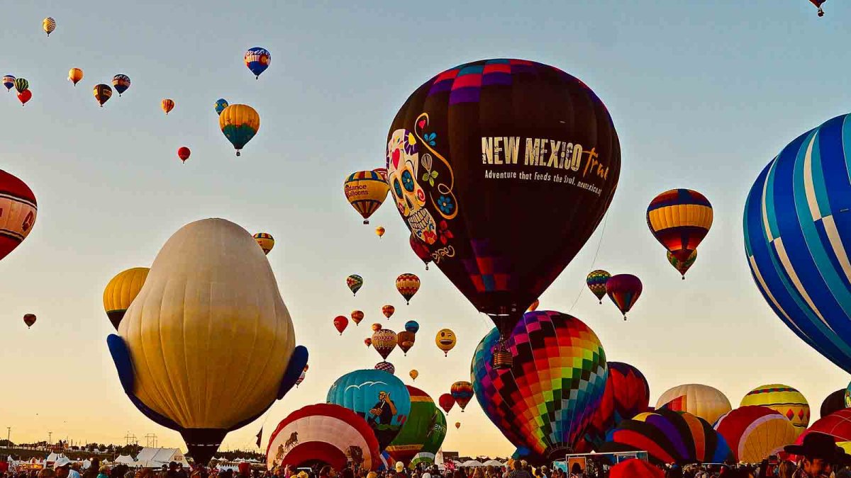 Albuquerque International Balloon Fiesta colors the New Mexico sky – NBC Chicago - Vimarsana News