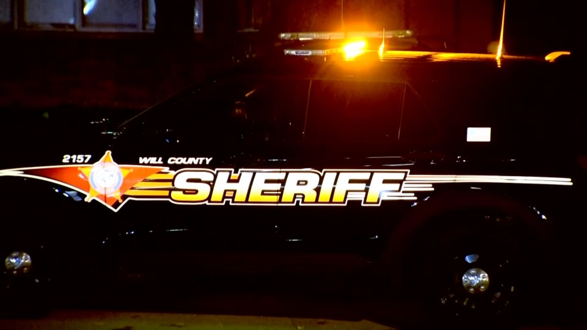 Chicago FBI office opens federal investigation after 6-year-old boy, mother brutally stabbed in hate crime Chicago FBI office opens federal investigation after 6-year-old boy, mother brutally stabbed in hate crime