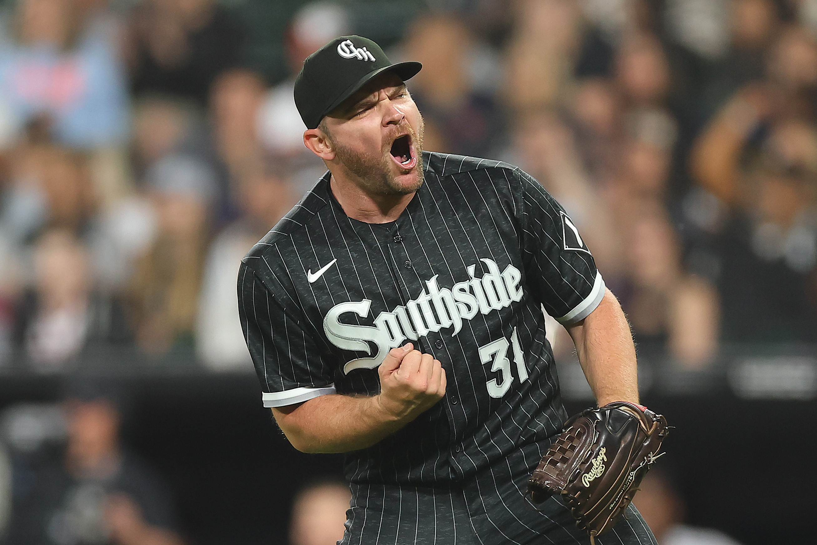 Cubs sign pitcher Liam Hendriks to minor league deal: Report – NBC Chicago