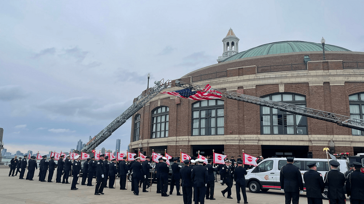 Chicago firefighter funeral: Andrew Price to be laid to rest Monday – NBC Chicago - Vimarsana News