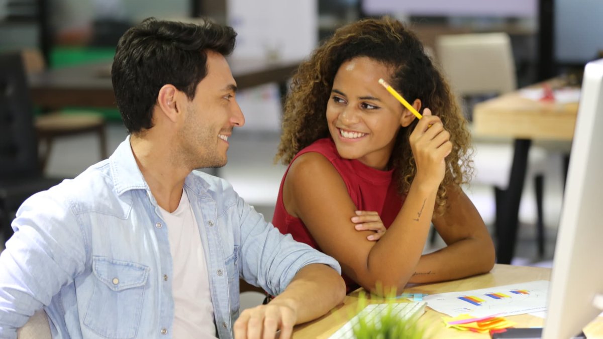 More couples are choosing a 'dual income, no kids' lifestyle. Here's how that changes their finances – NBC Chicago - Vimarsana News