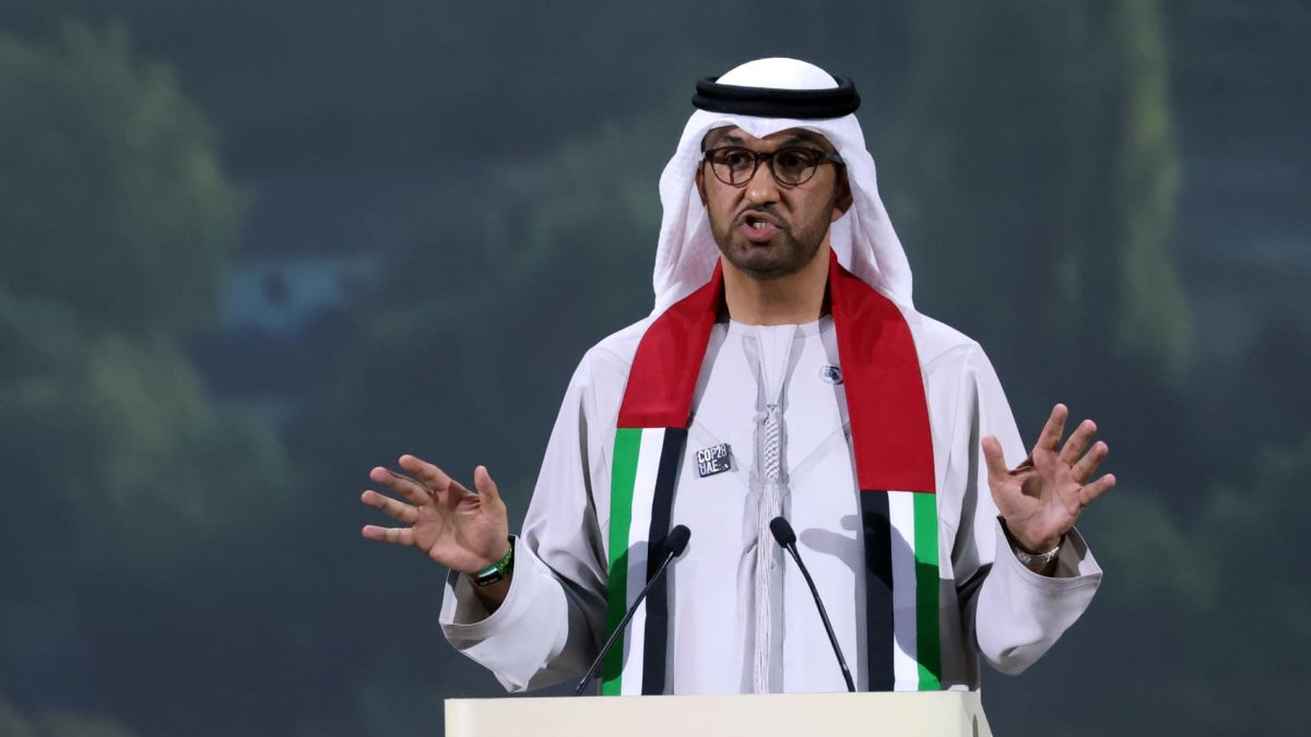 COP28 president sparks outcry after claims there's 'no science' behind fossil fuel phase out – NBC Chicago - Vimarsana News