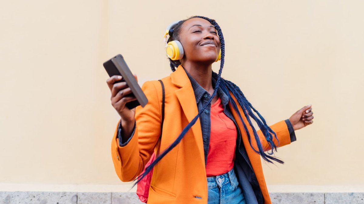 Harvard happiness expert: The No. 1 thing to avoid to achieve a 'real sense of satisfaction' – NBC Chicago - Vimarsana News