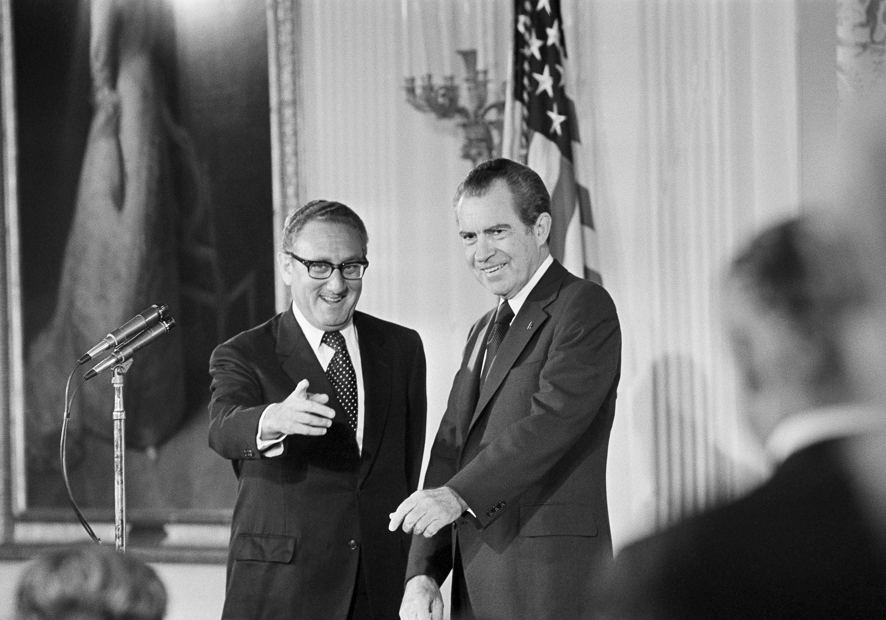 Henry Kissinger was a trusted confidant to President Nixon – NBC Chicago - Vimarsana News