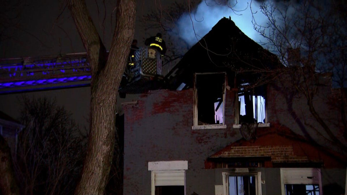 3 injured, including 2 CPD officers, after fire at Lawndale home leads to porch collapse