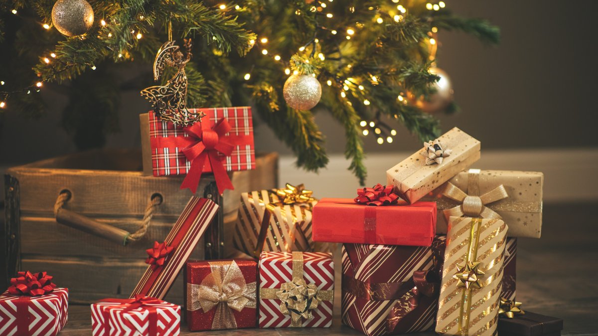 7th Graders Guessed What 30 year olds Want For Christmas And Their 7th-graders-guessed-what-30-year-olds-want-for-christmas-and-their