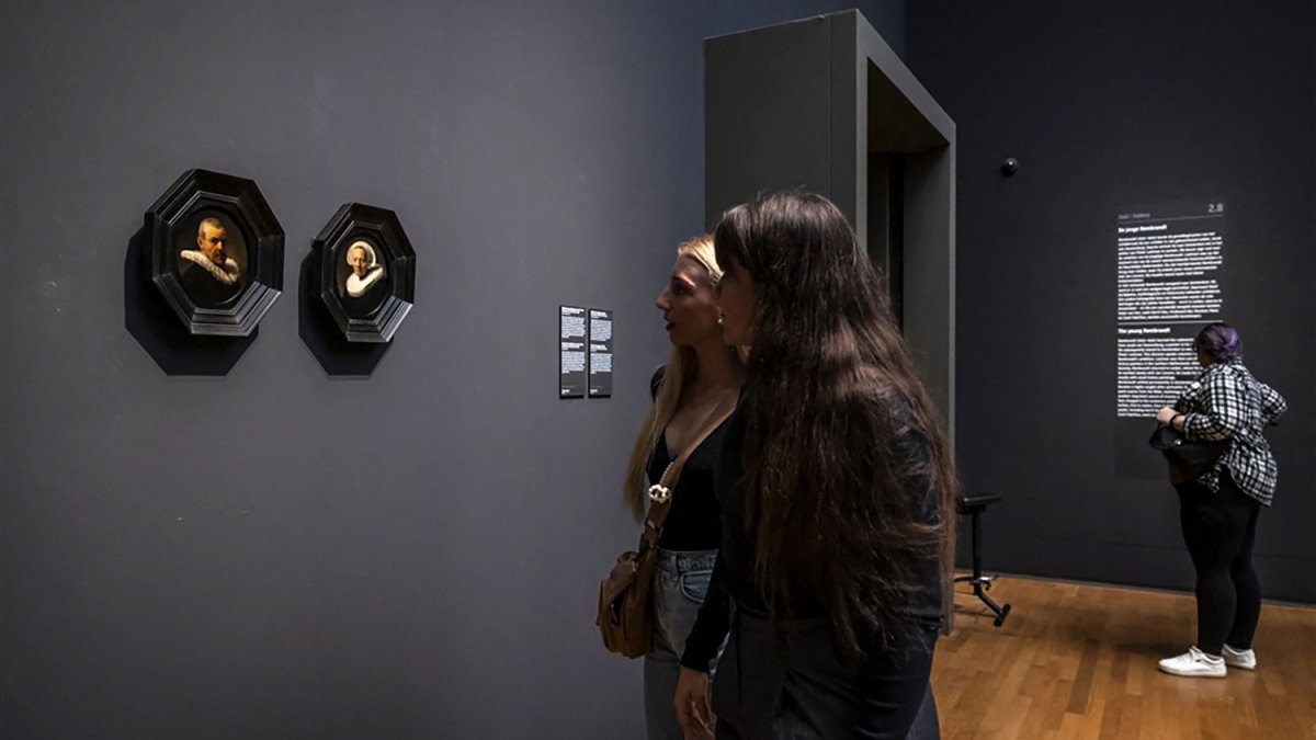 Rembrandt portraits that were privately held for nearly 200 years go on display – NBC Chicago - Vimarsana News