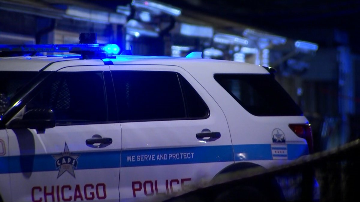 1 dead, 4 injured in shooting at Austin business – NBC Chicago