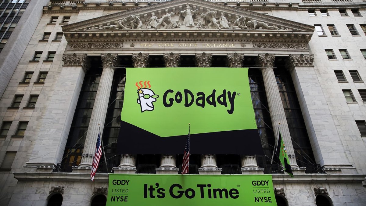 Starboard urges GoDaddy to set 'prudent' guidance and offer specifics on cost savings – NBC Chicago - Vimarsana News