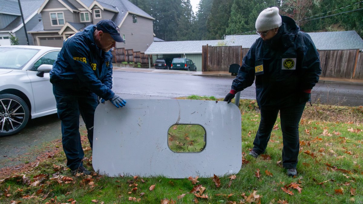 What happened to Alaska Airlines Flight 1282? – NBC Chicago - Vimarsana News