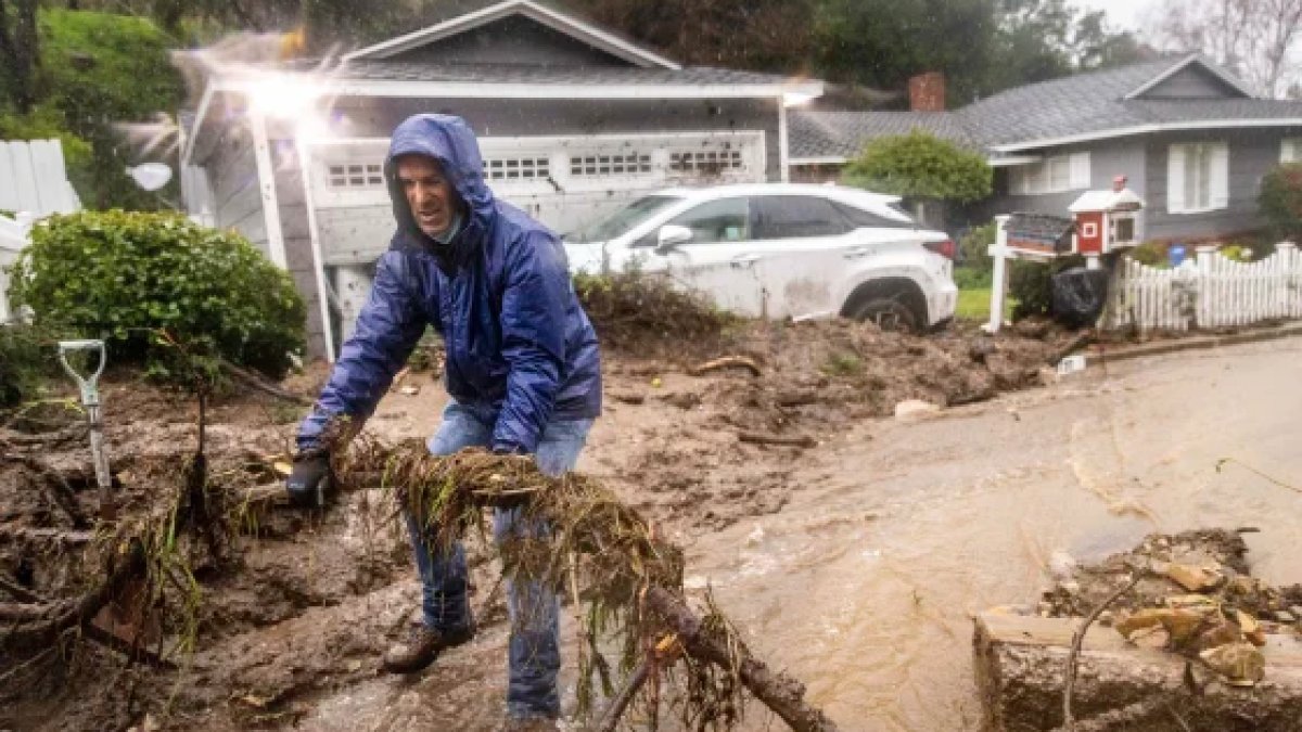 Fast break California battered by ‘potentially historic’ storm NBC