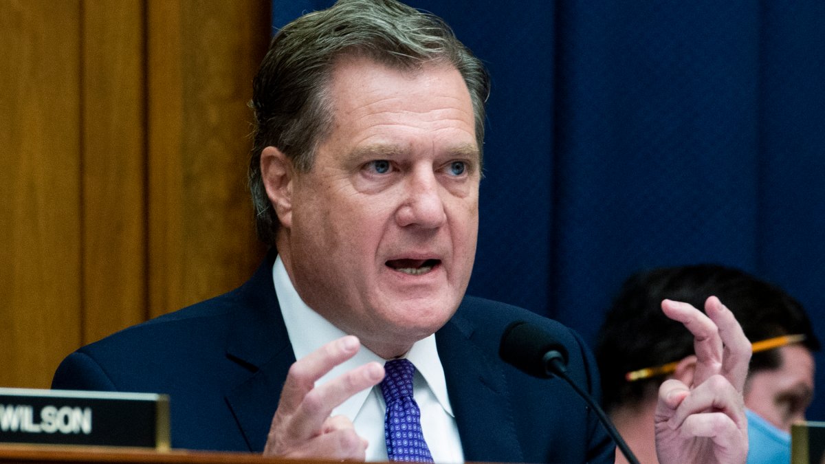 White House to brief lawmakers on 'serious national security threat' related to Russia – NBC Chicago - Vimarsana News