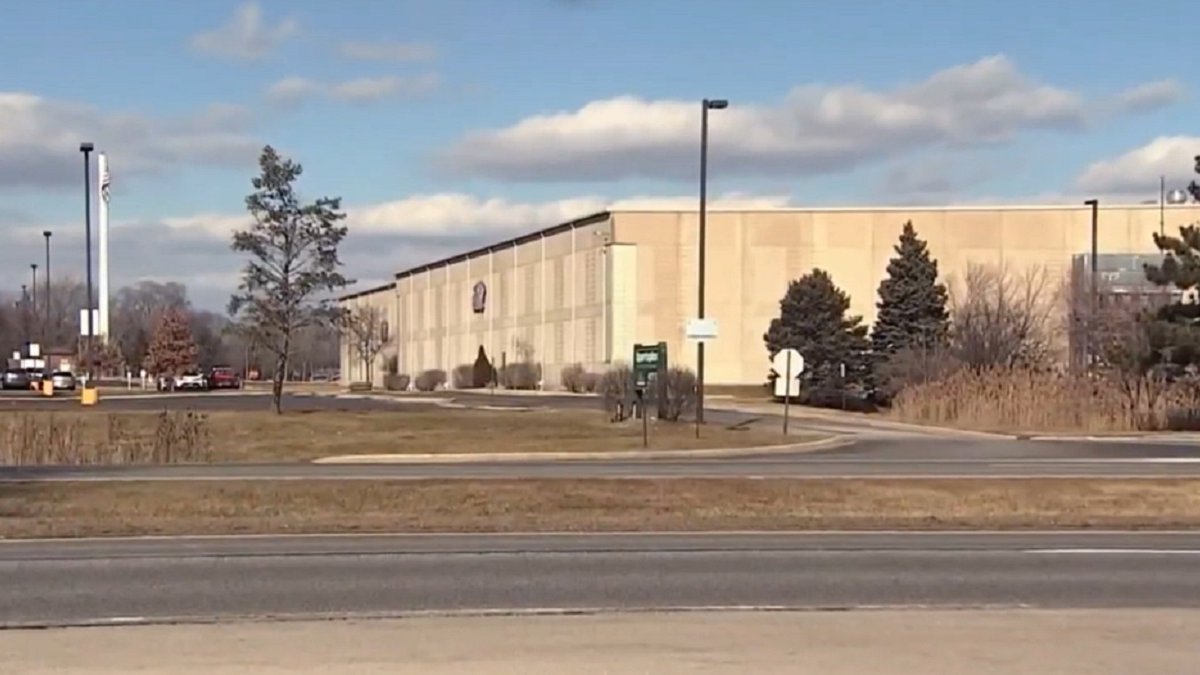 Lawsuit claims young girl was sexually assaulted at suburban Chicago sports facility