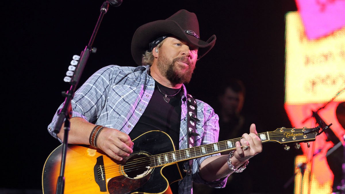 Morgan Wallen, Randy Houser, Carrie Underwood and more pay tribute to Toby Keith – NBC Chicago - Vimarsana News