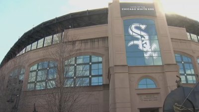 Emails show Chicago mayor pushed White Sox for unified messaging amid stadium funding ask