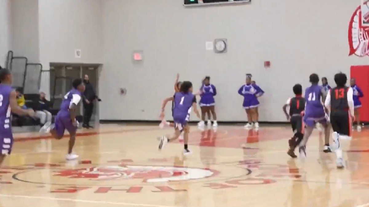 Middle school basketball team in Calumet City makes program history