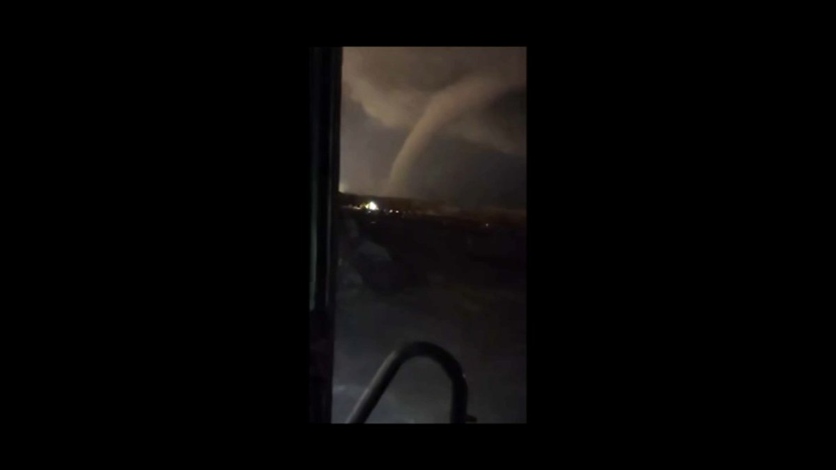 Tuesday's Chicago-area tornadoes weren't normal. Here's why – NBC Chicago - Vimarsana News