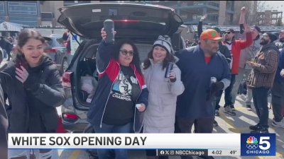 Baseball officially underway as White Sox host Detroit Tigers for home opener