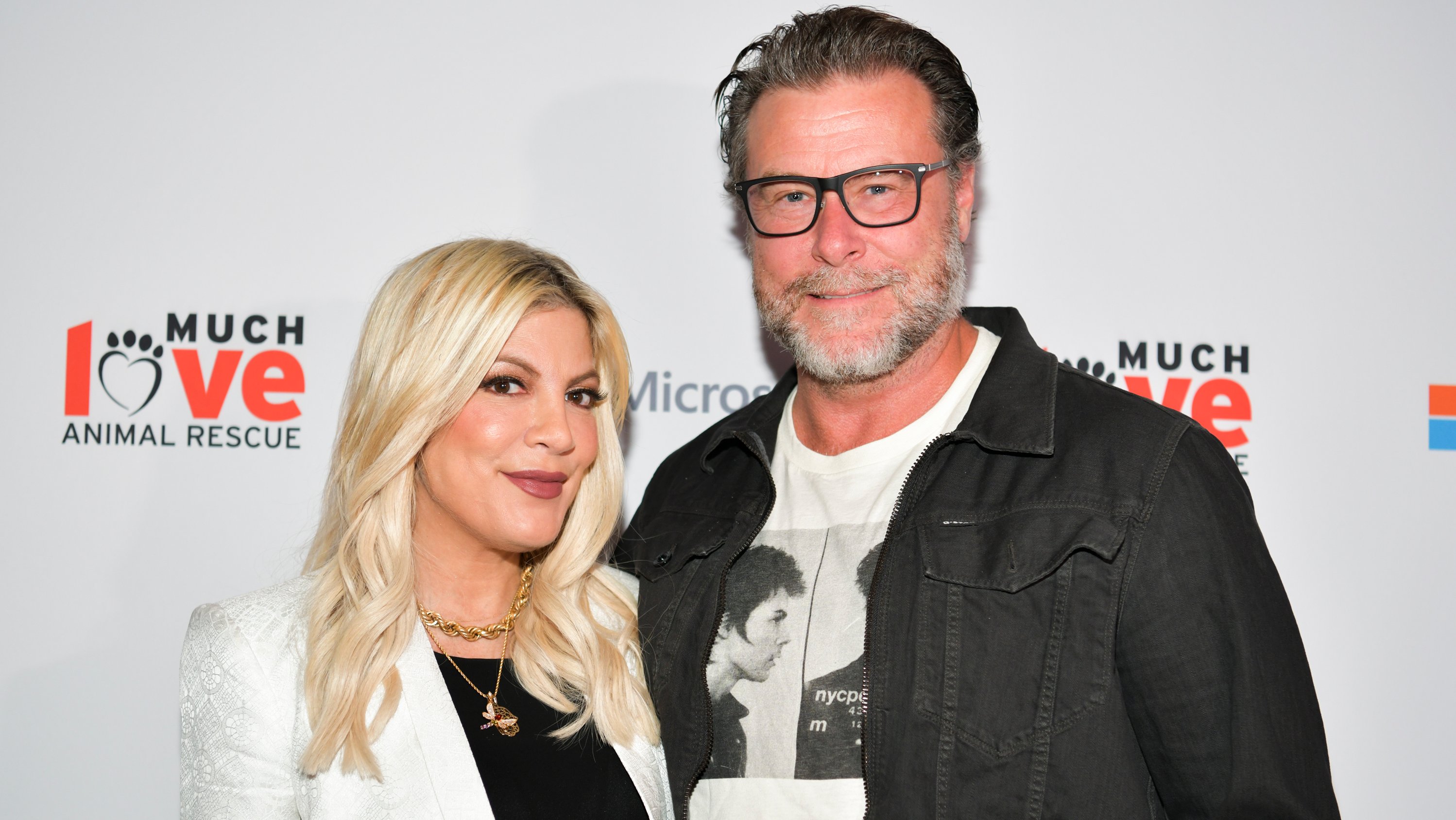 Tori Spelling files for divorce from Dean McDermott – NBC Chicago - Vimarsana News