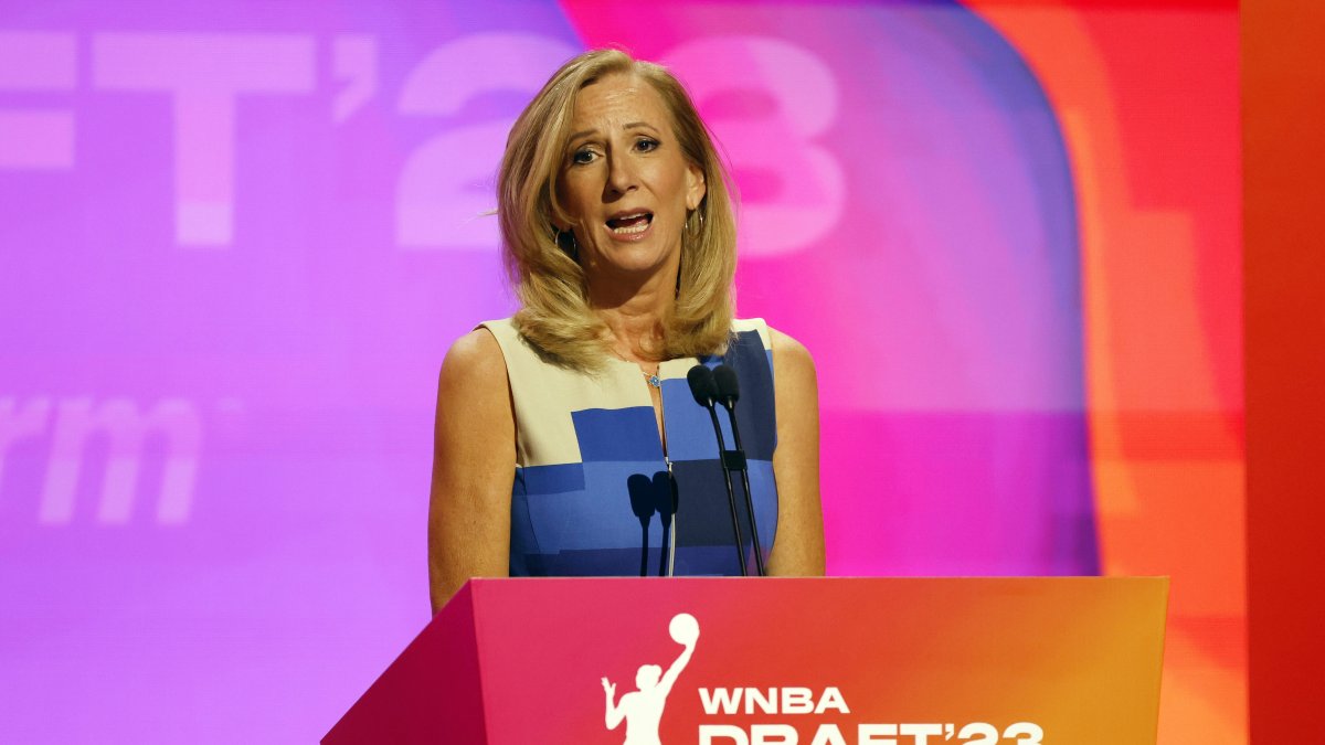 WNBA to use optical tracking to enhance player analysis – NBC Chicago