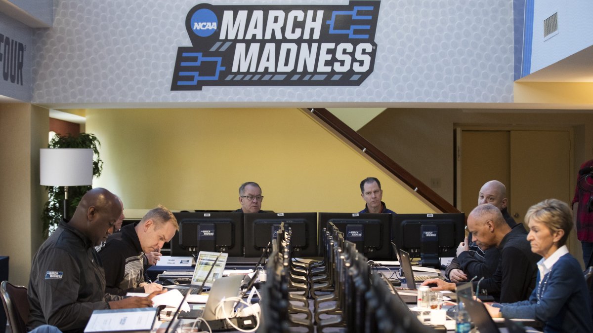 March Madness 2024 How to watch Selection Sunday bracket reveals NBC