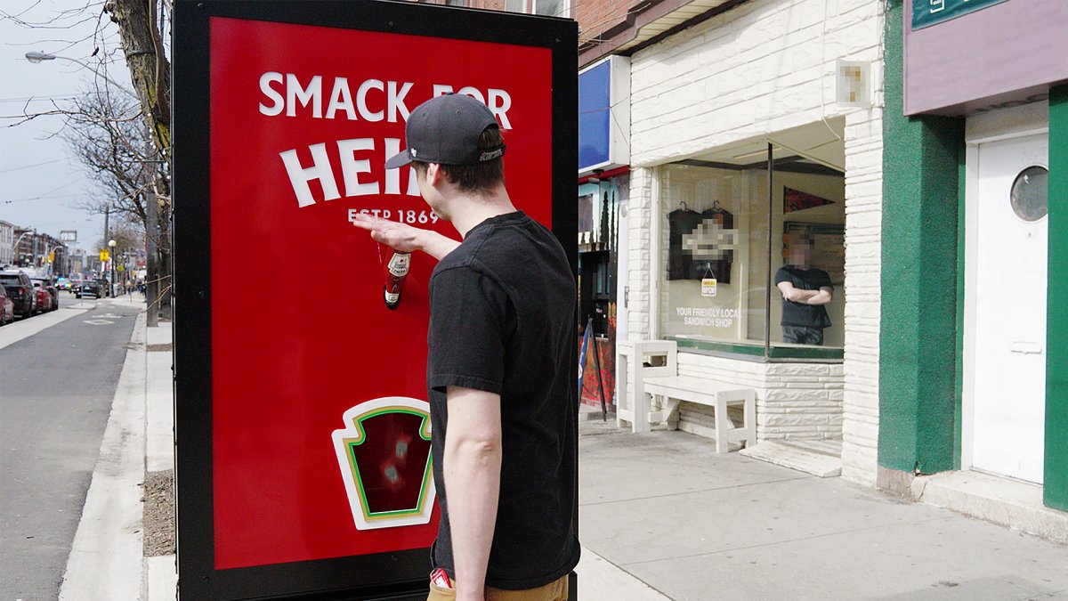 Heinz putting up ketchup-dispensing billboards outside some Chicago restaurants