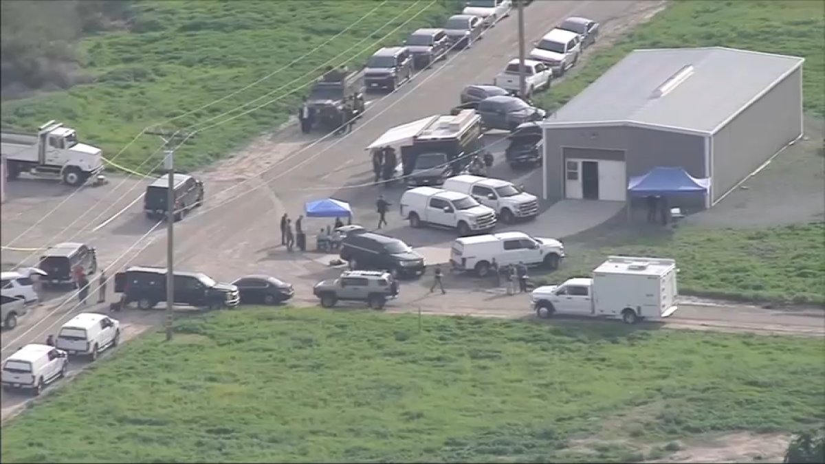 16 people injured at FBI training facility in Irvine – NBC Chicago - Vimarsana News