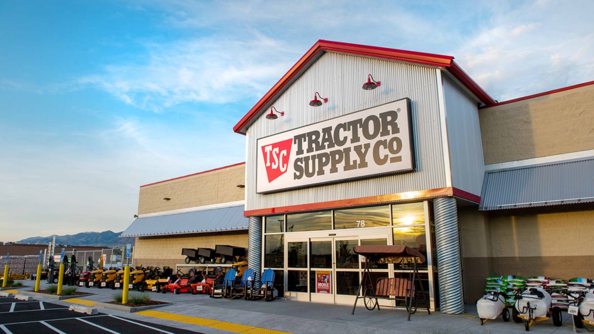 Tractor Supply CEO says there's still 'significant migration' out of urban areas – NBC Chicago - Vimarsana News