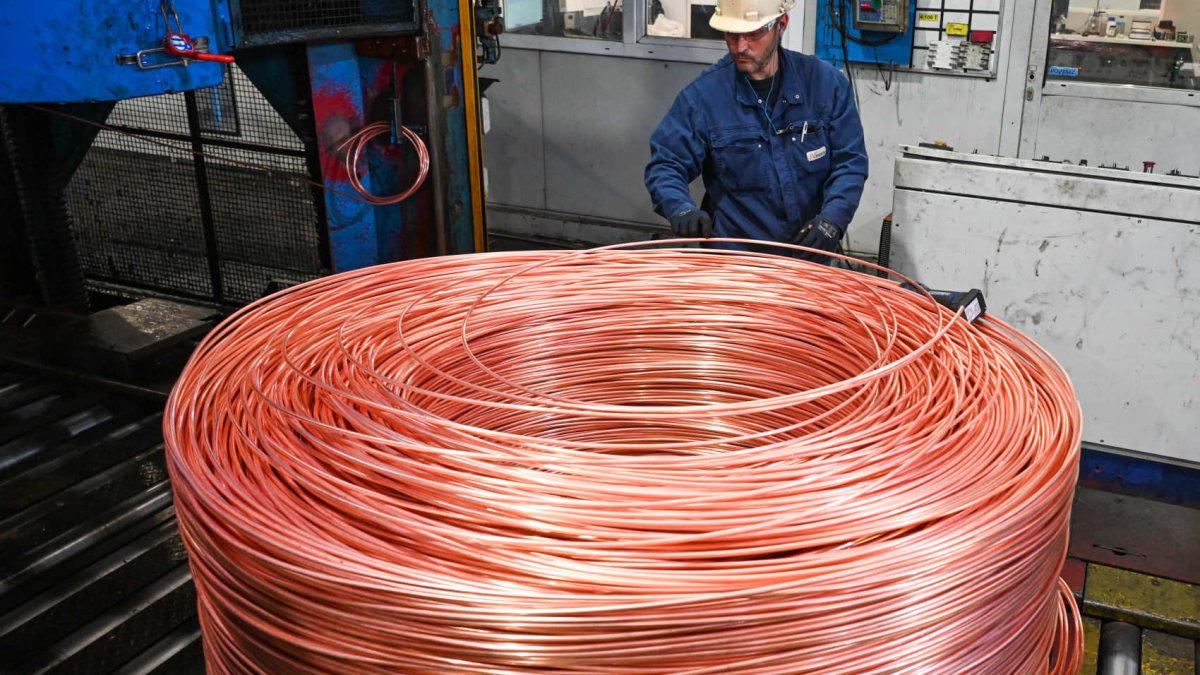 'Big change' in global growth is bullish for commodities including copper, says VanEck CEO – NBC Chicago - Vimarsana News