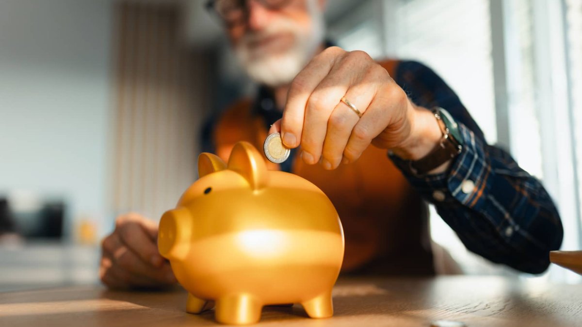 Some retirement savers can still get a 'special tax credit,' IRS says — but most don't claim it – NBC Chicago - Vimarsana News