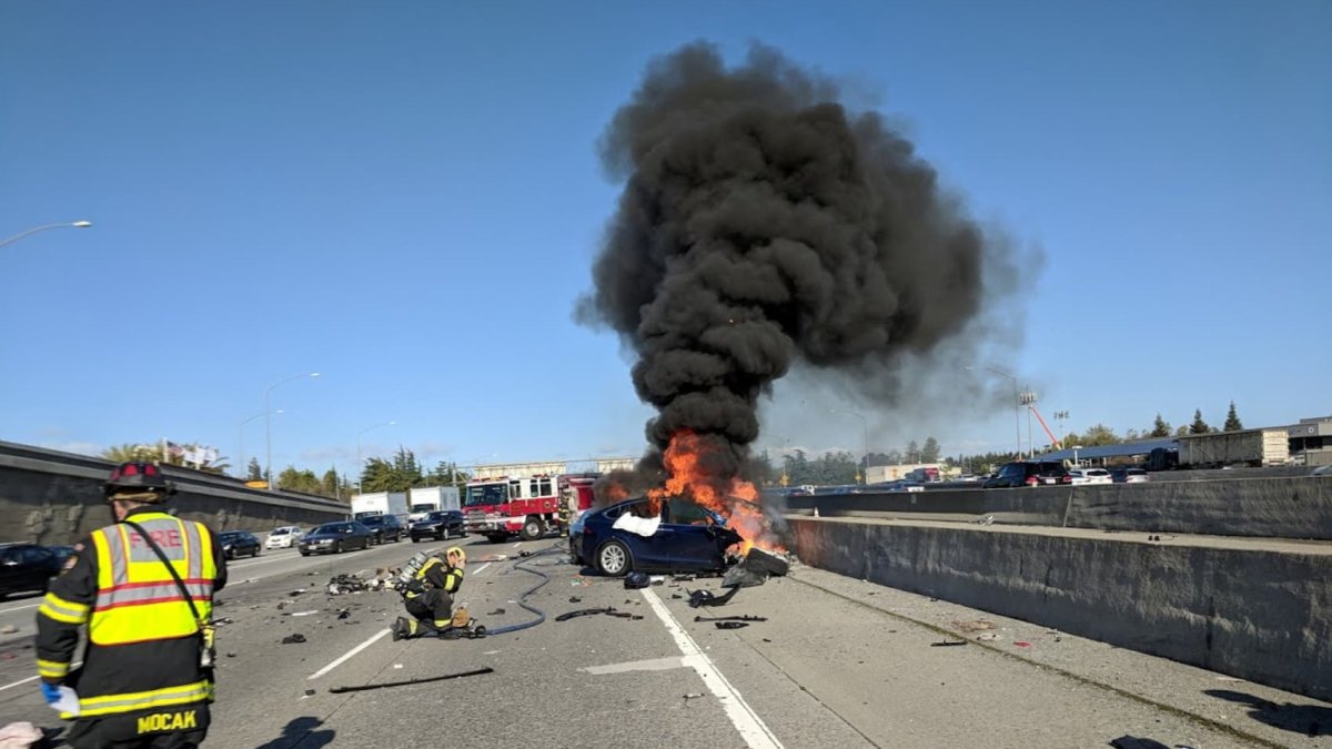 Federal regulator says Tesla Autopilot linked to hundreds of collisions, has 'critical safety gap' – NBC Chicago - Vimarsana News