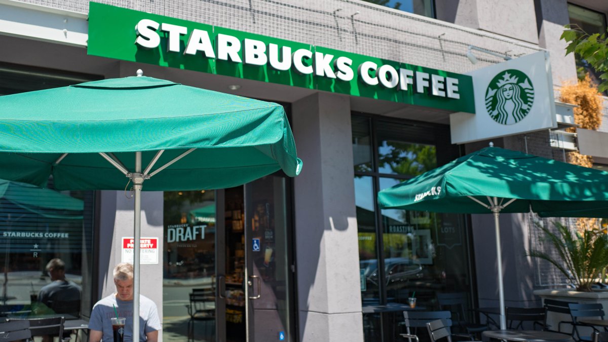 Starbucks introducing cold drink cup made with less plastic – NBC Chicago