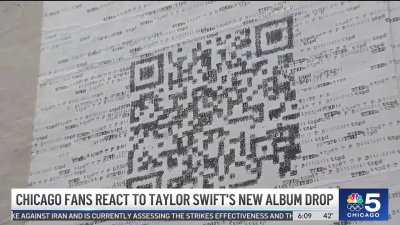 Chicago fans celebrate Taylor Swift album release