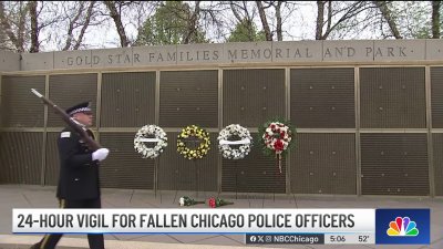 24-hour vigil in remembrance of fallen Chicago police officers held