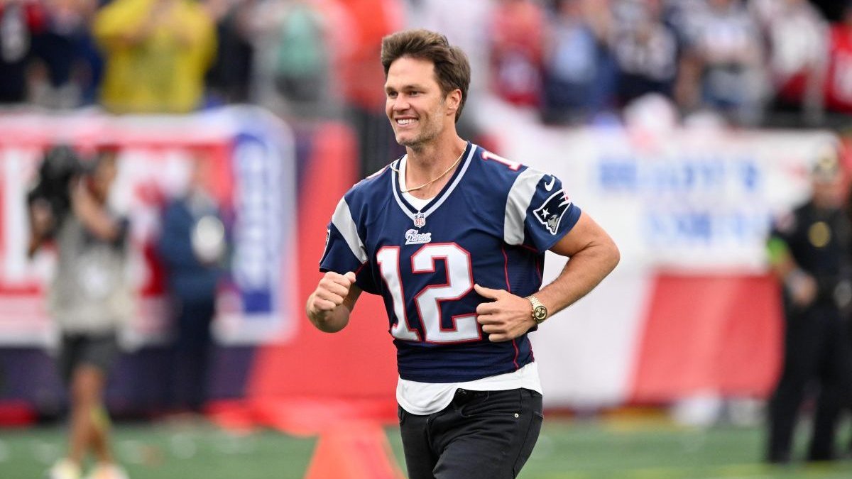 Tom Brady NFL comeback on the table for Super Bowl run – NBC Chicago