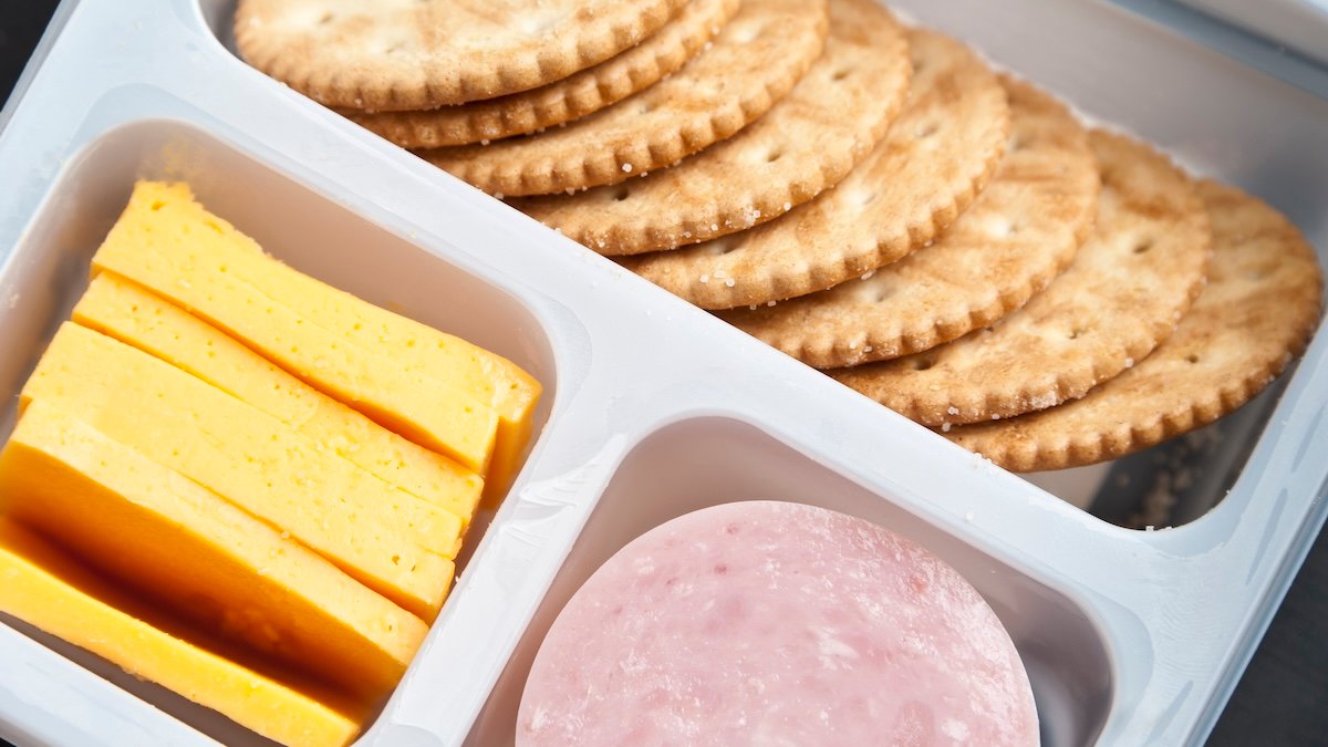 Tests find Lunchables have high lead and sodium levels – NBC Chicago - Vimarsana News