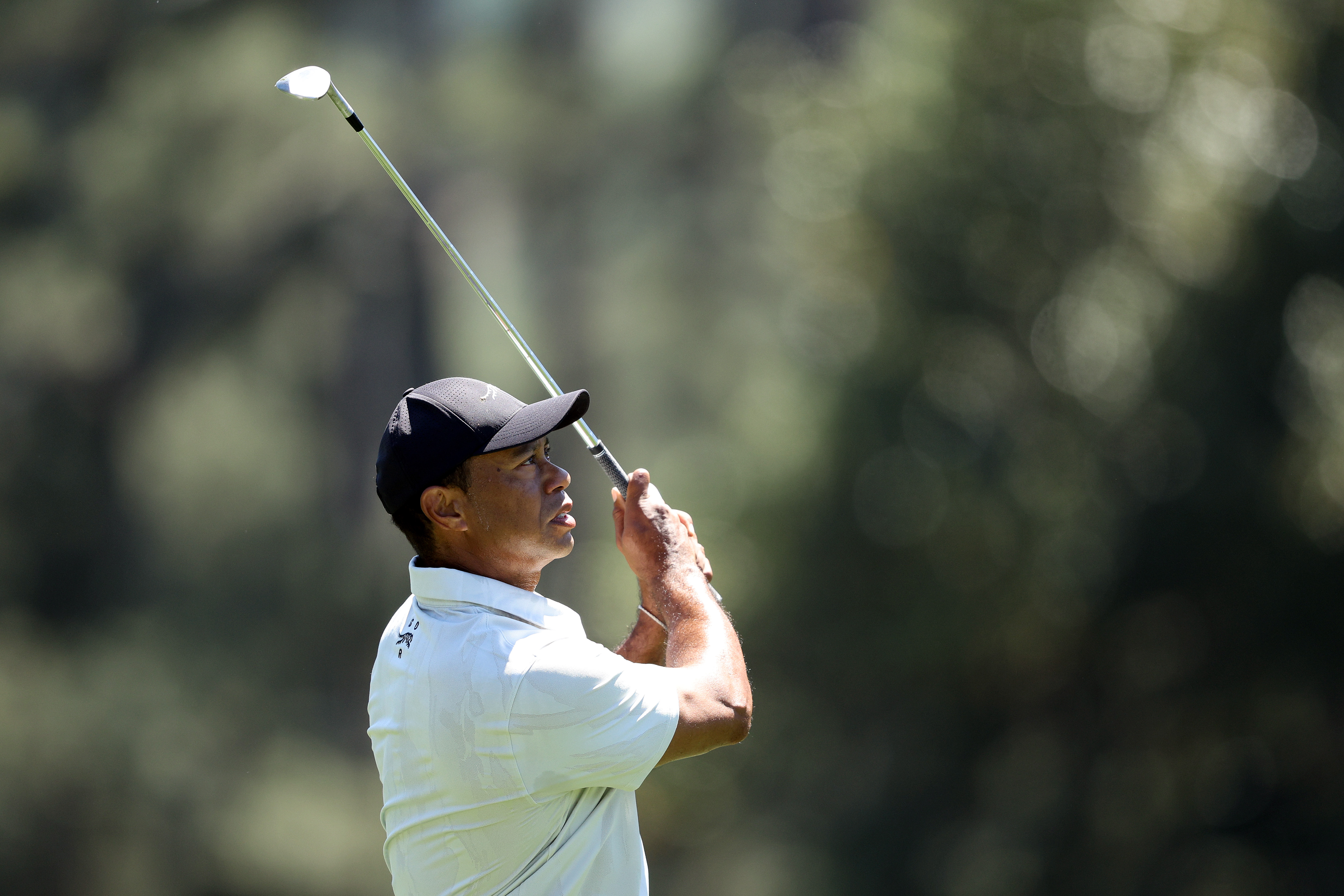 Tiger Woods shoots his worst round in a major championship on 3rd day
of Masters
