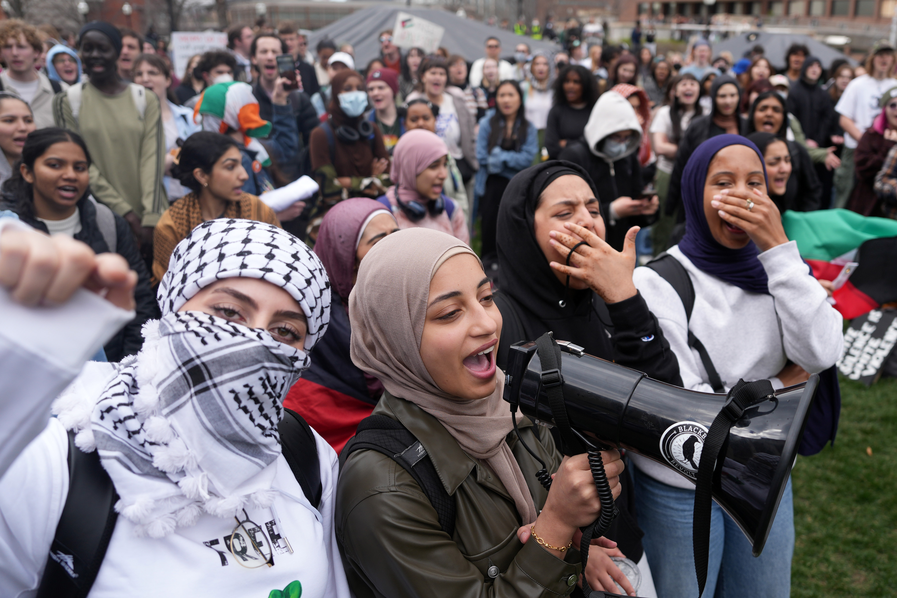 Photos: Pro-Palestinian demonstrations on US college campuses