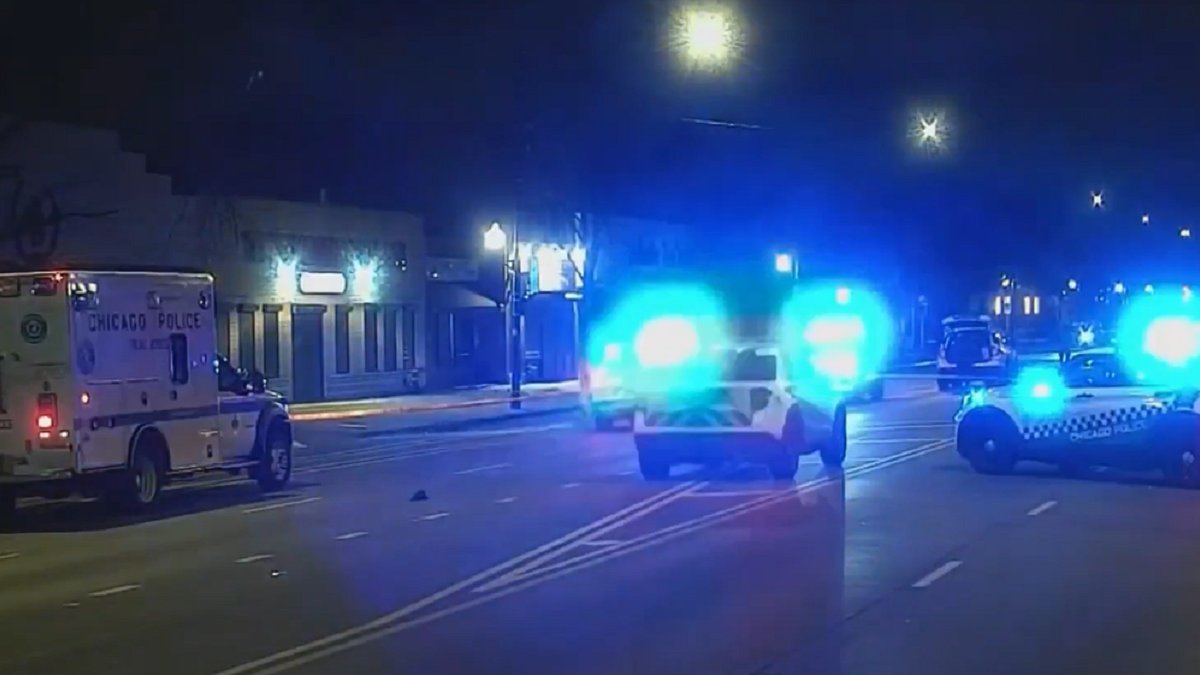 Peace march held in Austin following shooting that left woman dead, 4 others wounded Peace march held in Austin following shooting that left woman dead, 4 others wounded